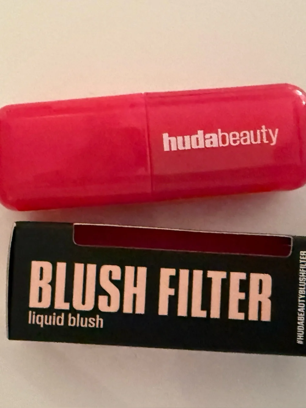 Huda Beauty Blush Filter Liquid Blush “Intense Guava”
